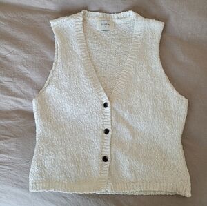 DISSH Women's Cream Vest Sweater Small